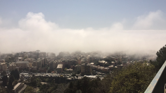 nebbia su genova aprile 2021